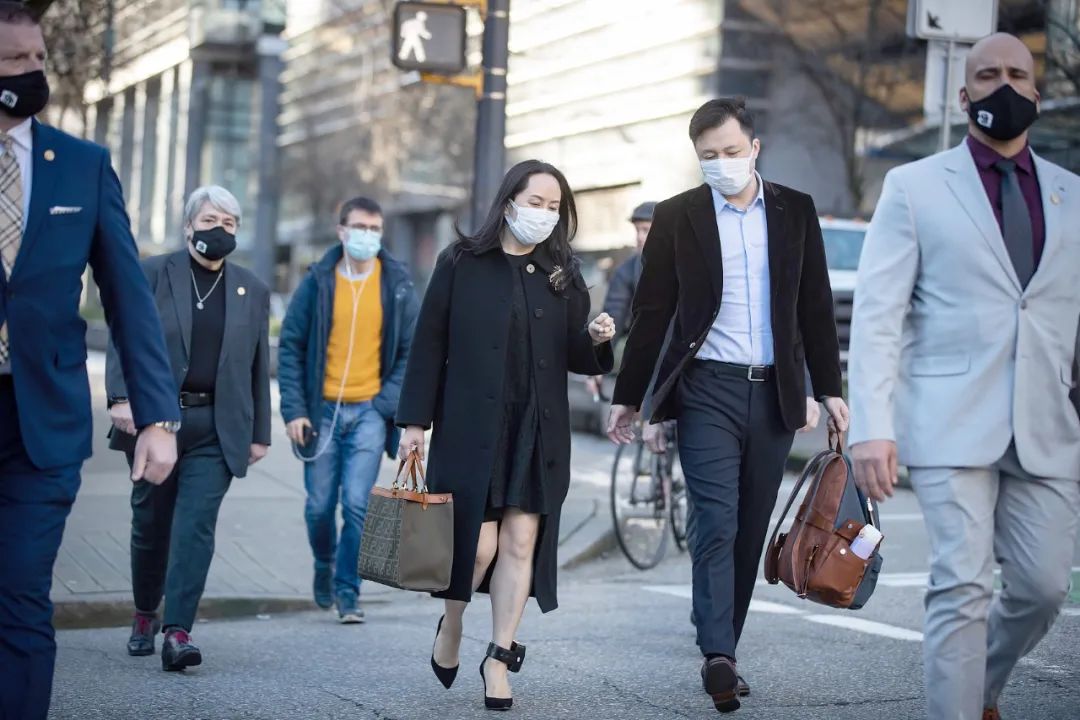 突发华为将对汇丰银行采取法律行动要拿到孟晚舟案关键文件