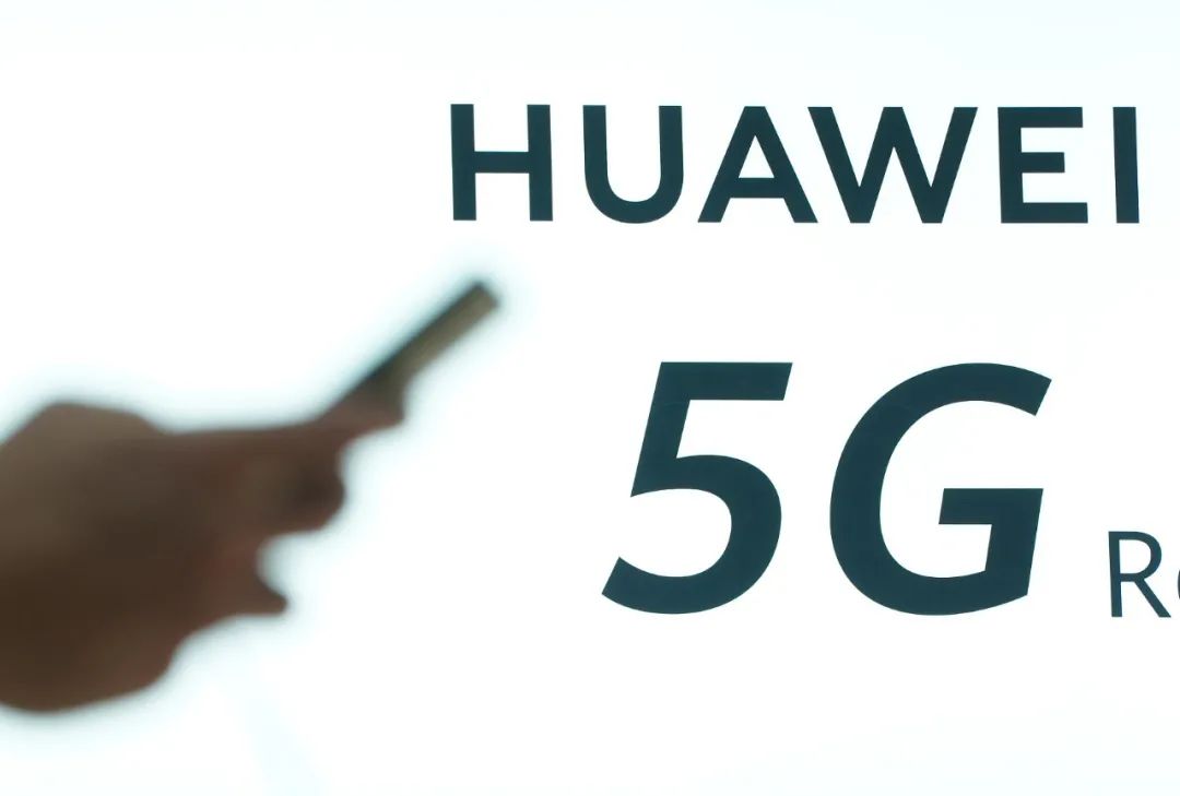 任正非预言落定,华为出手,这项5g费用该收了!每台手机