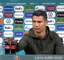2344201801336791040.gif