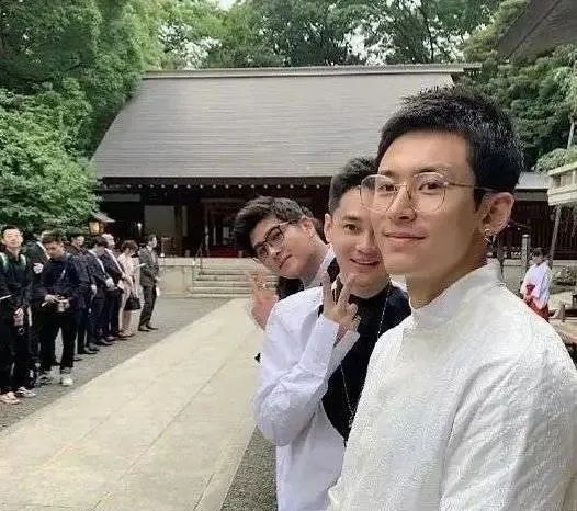 彻底凉了 因参观靖国神社 新晋 顶流 被中演协要求抵制 4小时丢掉26个代言 央媒 德不配位 必须凉凉 每经网
