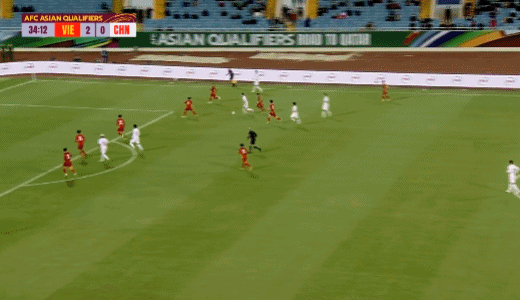 1928290949707705344.gif
