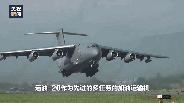 1598442719178402816.gif