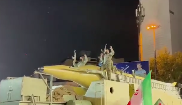 停火协议到期前，特朗普临阵退缩：延长停火，但维持对伊朗海上封锁；伊朗：谈判纯属浪费时间！伊朗军方警告美国、以色列和海湾邻国 (http://www.hilij.com/) p 第5张