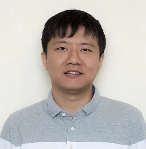 “最重要的是享受数学”!专访2026年菲尔兹奖得主邓煜:中国数学家“出圈”,是厚积薄发的结果 wap 第2张-婴之杰 “最重要的是享受数学”!专访2026年菲尔兹奖得主邓煜:中国数学家“出圈”,是厚积薄发的结果 (http://www.kingbaby.com.cn/) wap 第2张