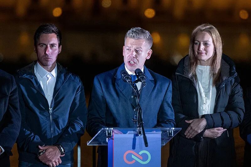 欧尔班承认败选仅17分钟后，冯德莱恩发文：祝贺“匈牙利选择了欧洲”！毛焦尔：匈牙利将再次成为欧盟和北约坚定盟友！马克龙祝贺 (http://www.photoreceiver.com/) caijing 第1张