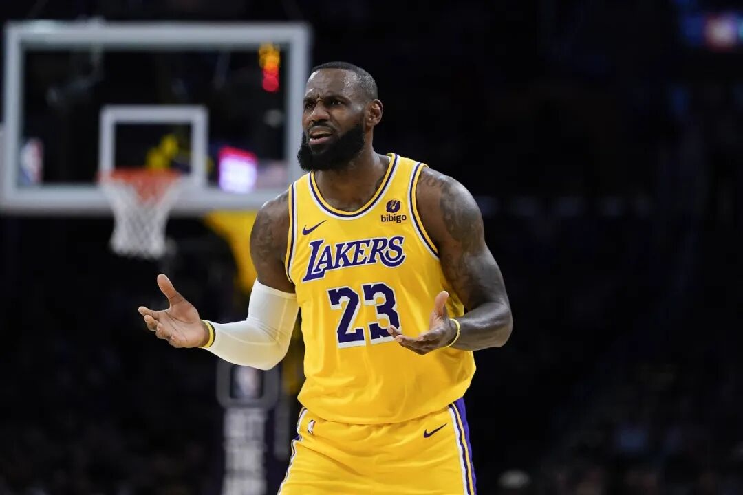 NBA突发“大地震”：41岁詹姆斯决定离开湖人，加盟其他球队！或将去勇士联手库里，勇士队被曝正试图组建“詹库眉追四巨头” (http://www.kingbaby.com.cn/) wap 第1张