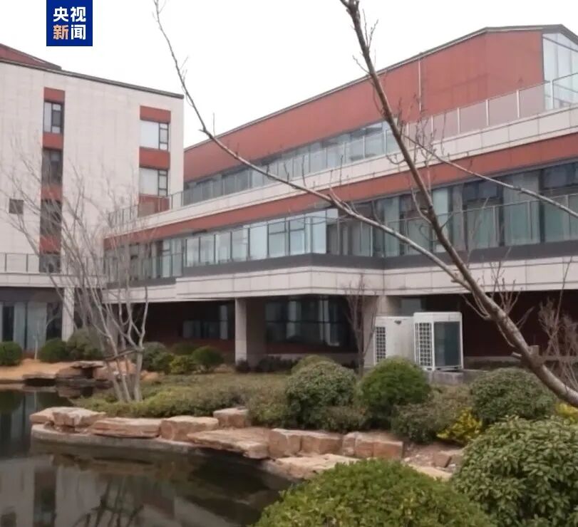 央视曝光：举债3.68亿元、总投资超7亿元的“农业实训基地”，只有会堂、酒店、棋牌室等，“唯一跟农业相关的只有一块小牌子”，当地回应 (http://www.photoreceiver.com/) caijing 第1张