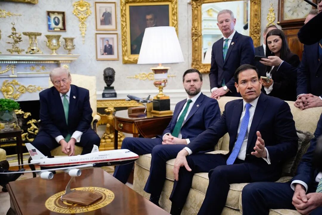特朗普要从欧洲“撤军”，万斯：美国不能当“世界警察”，欧洲要更多靠自己！法国准备加军费：2030年前增加360亿欧元 (http://dinkfamily.com/) wap 第1张