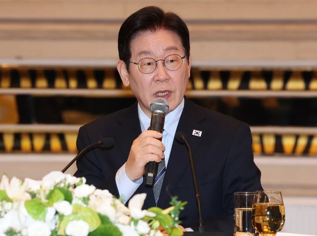 李在明支持率创新低，30多岁群体降幅最大！韩股指数近9000点时支持率近70%，如今6300点时支持率跌破50% (http://www.kingbaby.com.cn/) wap 第1张