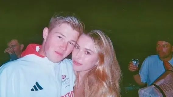 kTjt2CiaWBkqM52emVPVzgTkcSMMyYRc7I2bmBaibcgzSZAyXmbq76qNA4YJIs6oyVDxbibpssK3HQgdg7NMdf98Q.jpg