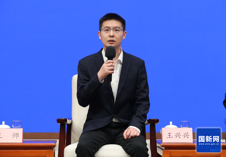 特殊日子，宇树科技王兴兴获奖状 (http://www.kingbaby.com.cn/) wap 第1张