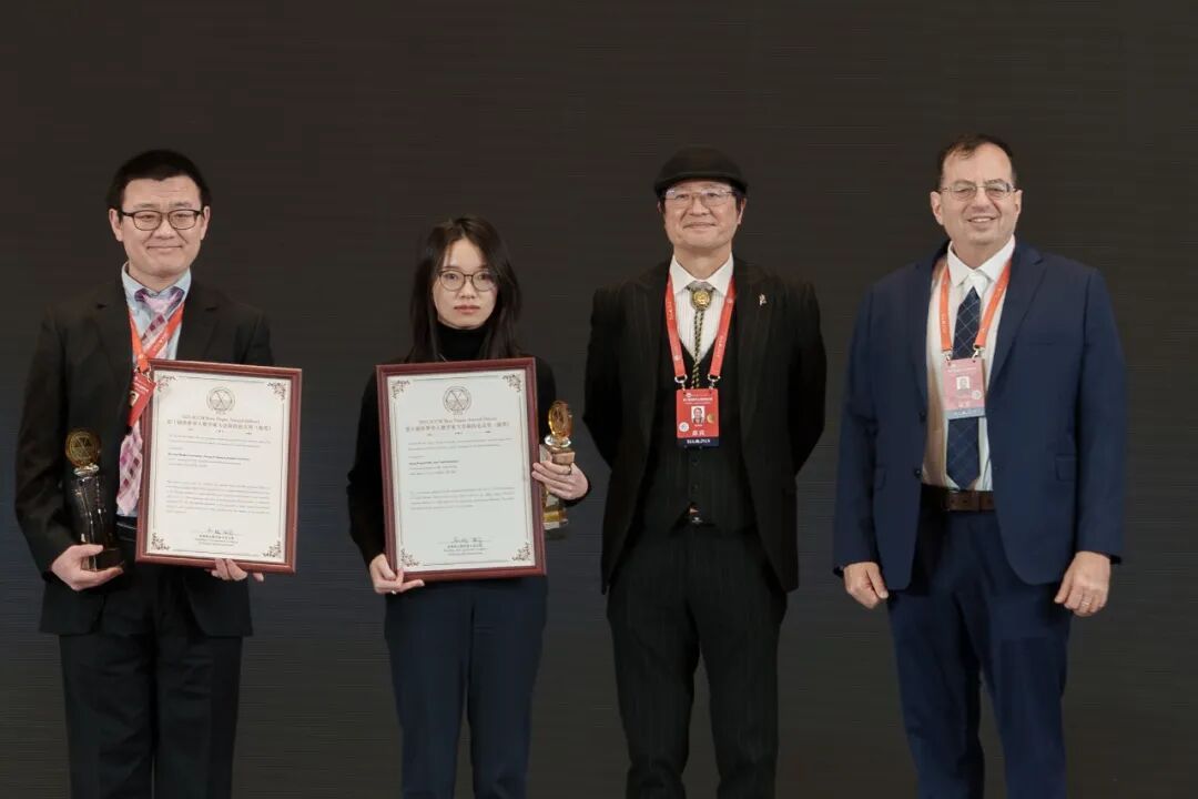 王虹、邓煜冲击菲尔兹奖,中国籍数学家有望首次登顶,二人为北大同窗 wap 第4张-婴之杰 王虹、邓煜冲击菲尔兹奖,中国籍数学家有望首次登顶,二人为北大同窗 (http://www.kingbaby.com.cn/) wap 第4张